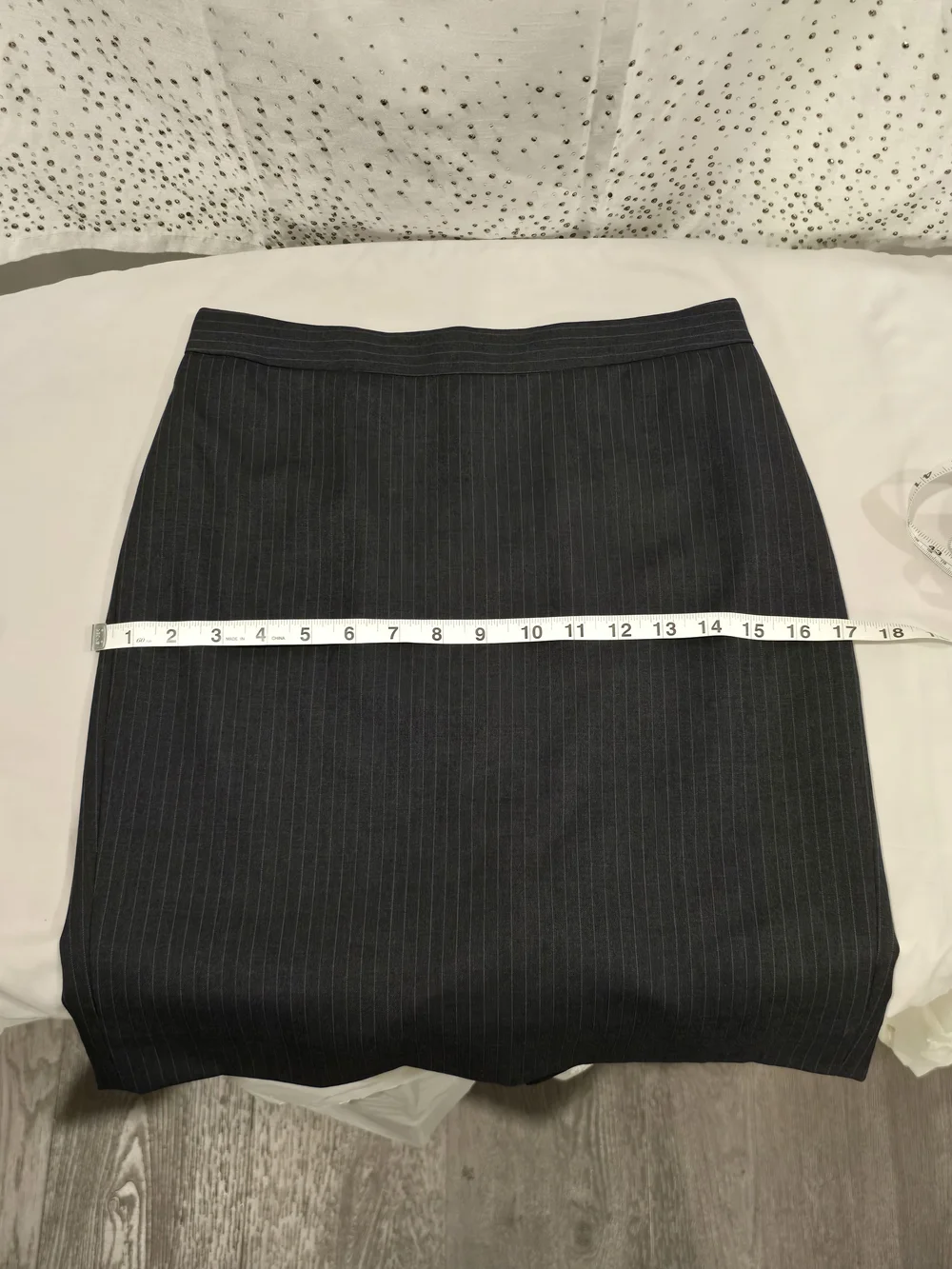 J. Crew Classic #2 Charcoal  Pinstripe Pencil Skirt Sz 0